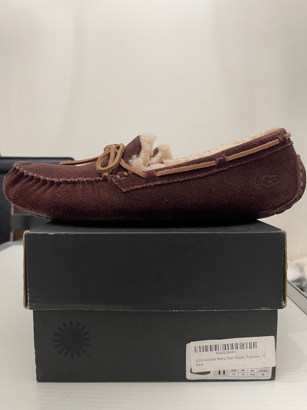 UGG OLSEN SLIPPERS IN ESPRESSO MENS SIZE 11